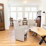 Gulfhof Fresena Daire *